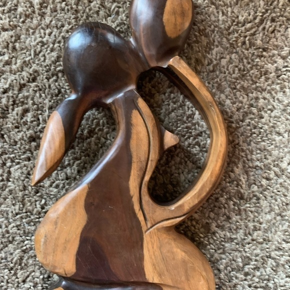 Handcarved Wooden Abstract Lovers Kissing - Picture 1 of 3